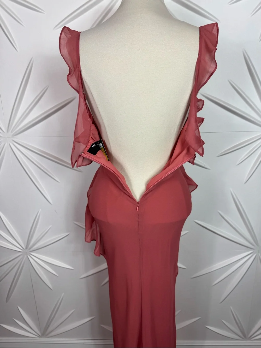 Express Flowy Georgette Ruffle Midi Dress - Picture 10 of 11